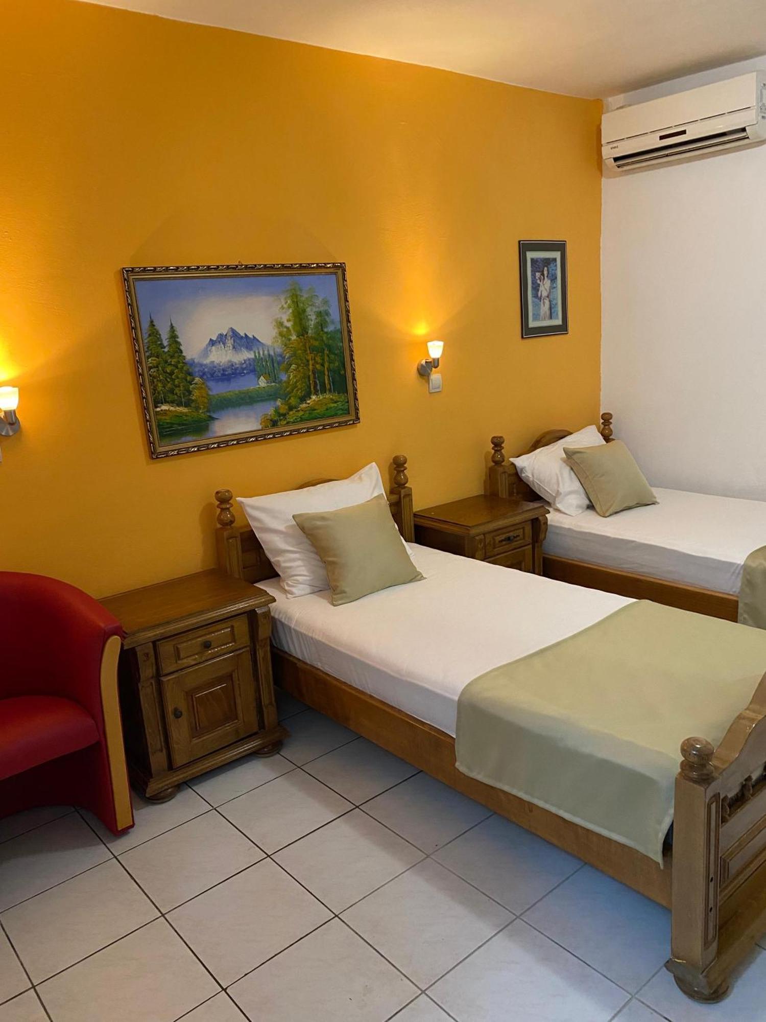 New Hotel Kuc By Marvel Budva Eksteriør bilde